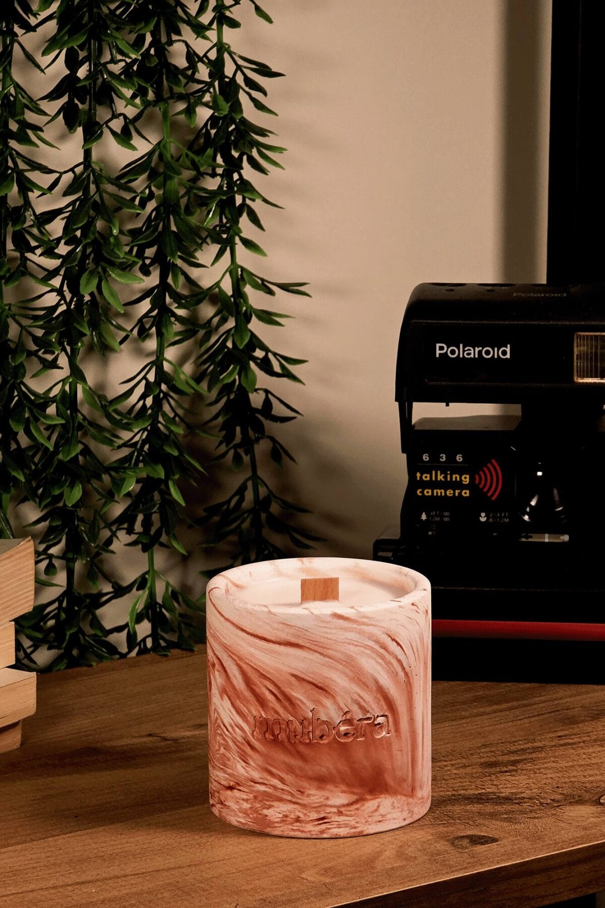 Mubéra Warm Touch – Kiremit Taş Saksı Mum (Büyük Boy) - Mubéra El Yapımı Soya Wax Mum